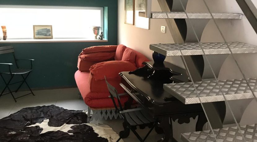 7A6821BD-3F25-4B79-BC26-4548A5D1AE75