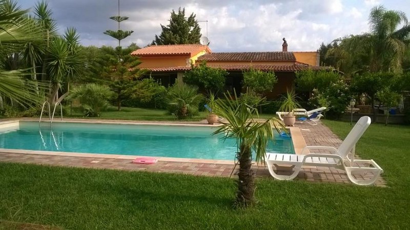 MZ VEN 310  Very Nice Indipendent Villa in San Vito/Brindisi /Swimming Pool