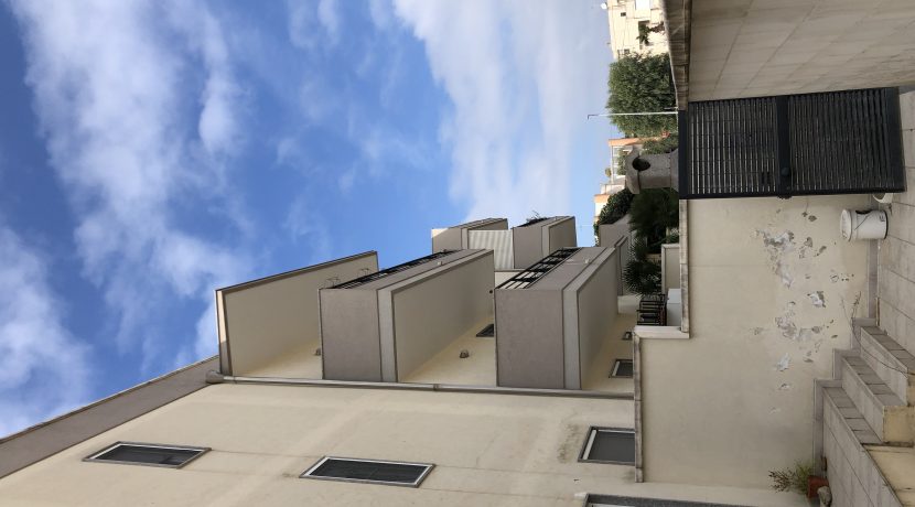 164f3d87b40f8b33-photo