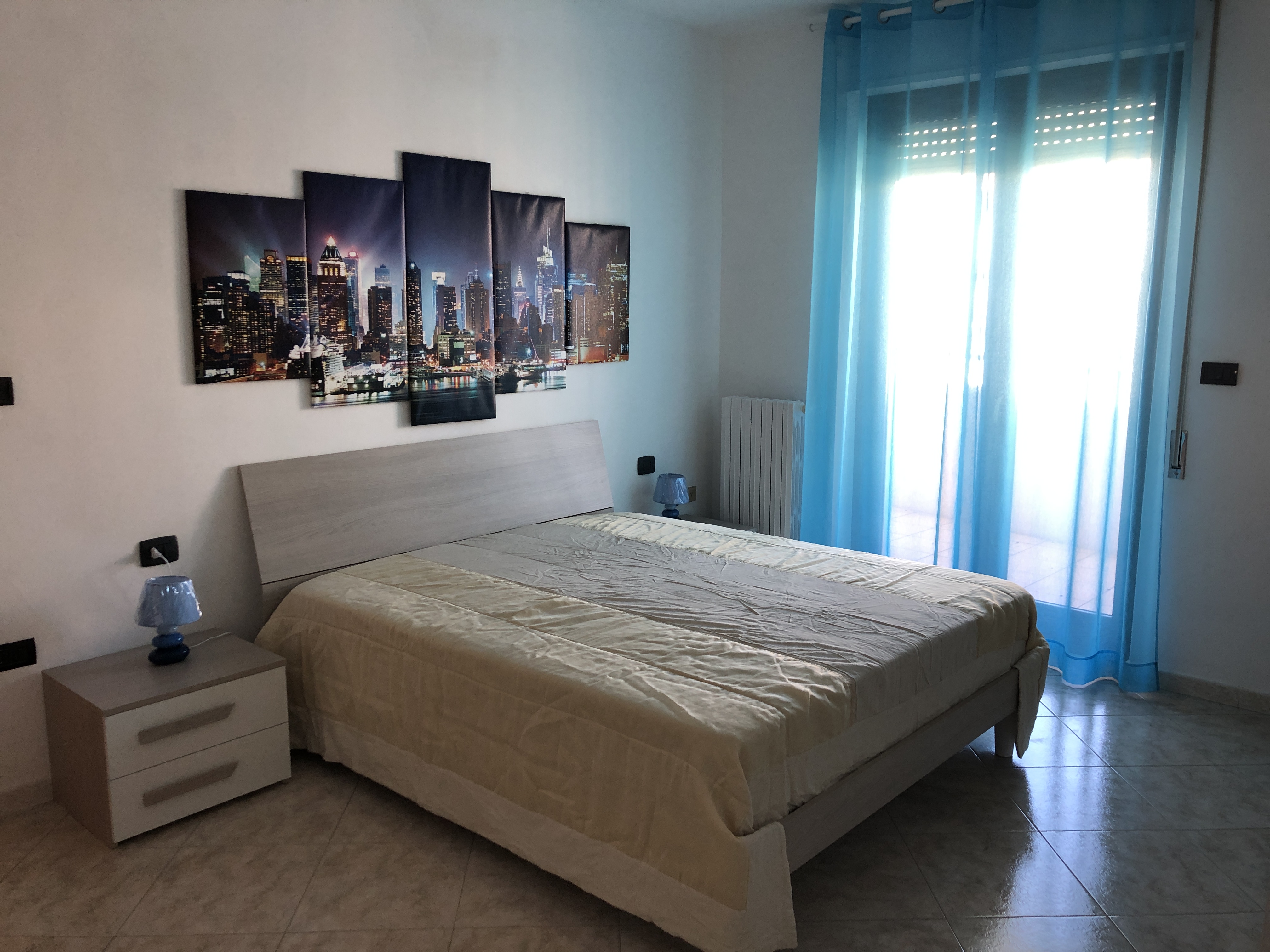 aam 816 Bivano fittasi /Brindisi Centre 2 bedroom Apartment