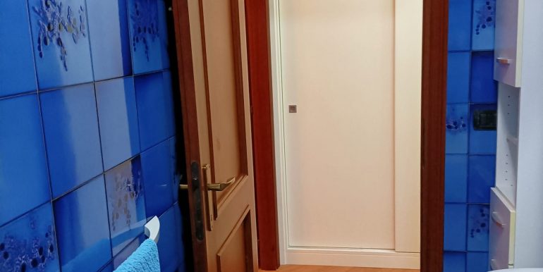 6e9086e8-b966-4811-8f89-82815a84e425