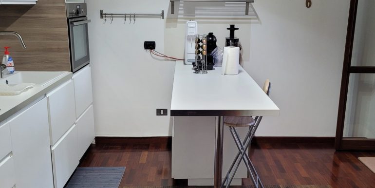 ca19c001-6fc9-449c-bc0d-3a8cdd00a437